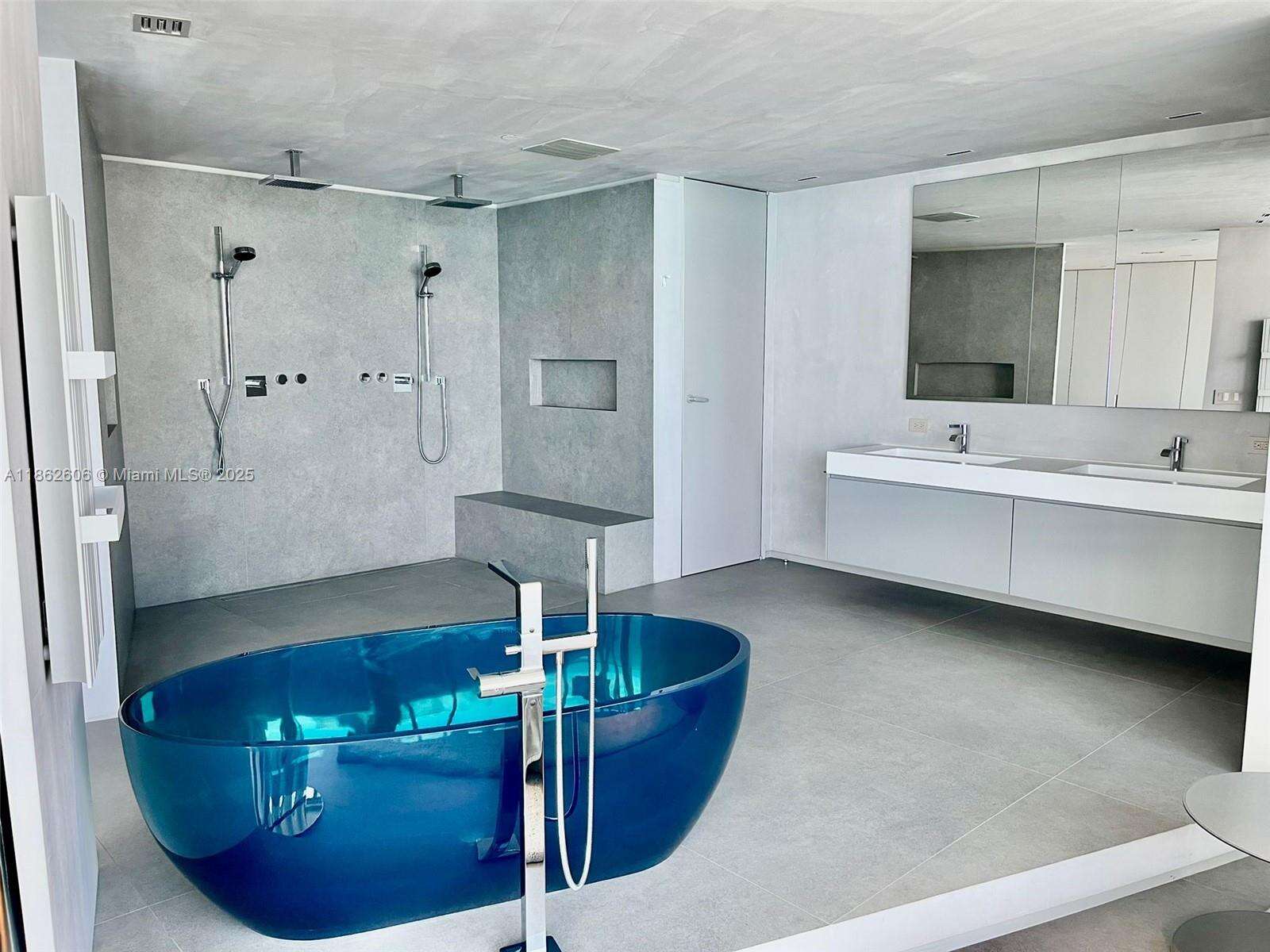 Porsche Design Tower at 18555 Collins Ave, Sunny Isles Beach, FL 33160 - For Rent photo 76