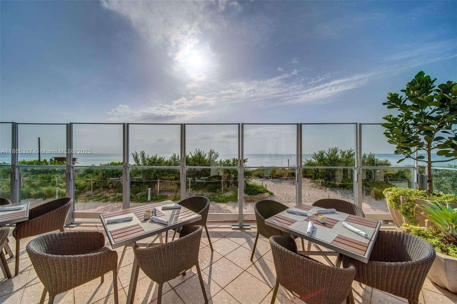 Central Carillon at 6801 Collins Ave, Miami Beach, FL 33141 - For Rent photo 10