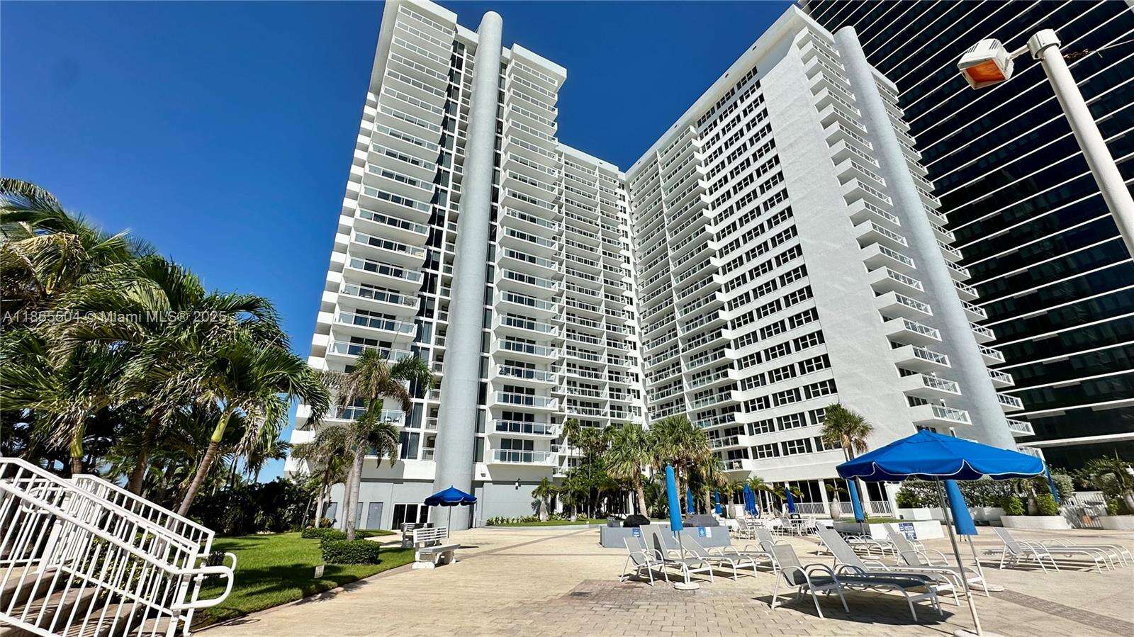 Parker Plaza at 2030 Ocean Dr, Hallandale Beach, FL 33009 - For Rent photo 2