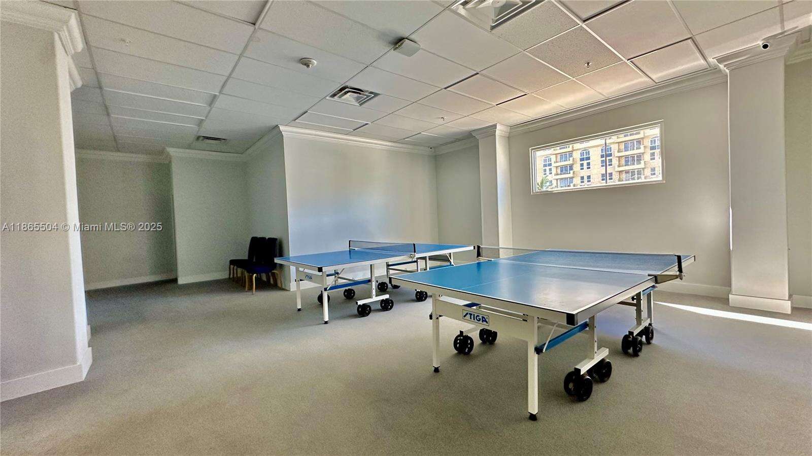 Parker Plaza at 2030 Ocean Dr, Hallandale Beach, FL 33009 - For Rent photo 25