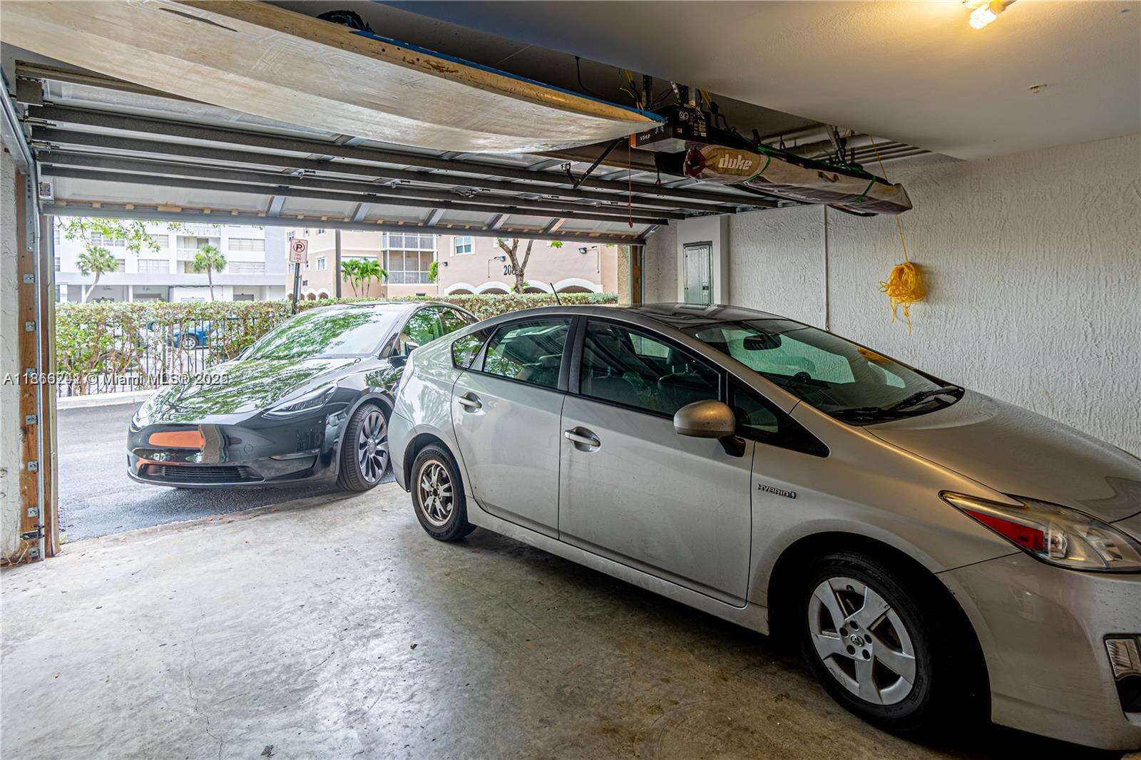 2080 Ocean Drive at 2069 Ocean Dr, Hallandale Beach, FL 33009 - For Rent photo 11