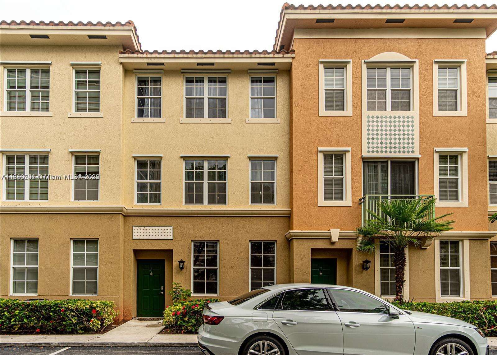 2080 Ocean Drive at 2069 Ocean Dr, Hallandale Beach, FL 33009 - For Rent photo 12