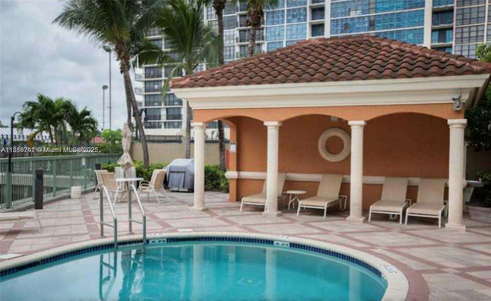 2080 Ocean Drive at 2069 Ocean Dr, Hallandale Beach, FL 33009 - For Rent photo 14