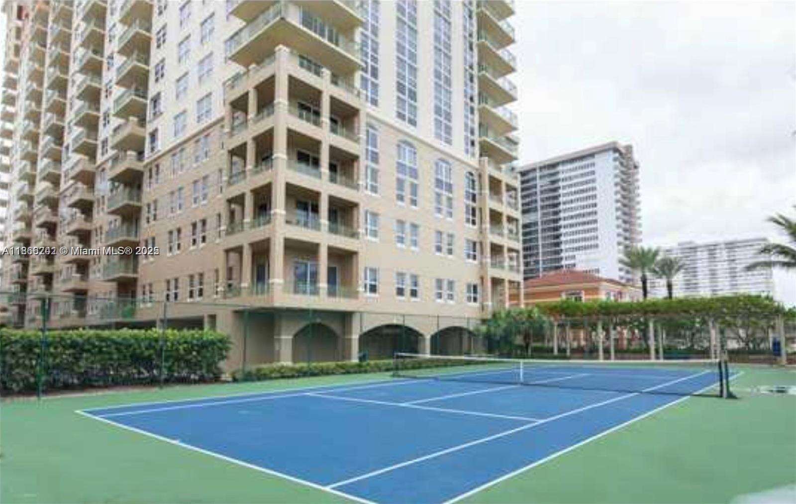 2080 Ocean Drive at 2069 Ocean Dr, Hallandale Beach, FL 33009 - For Rent photo 16