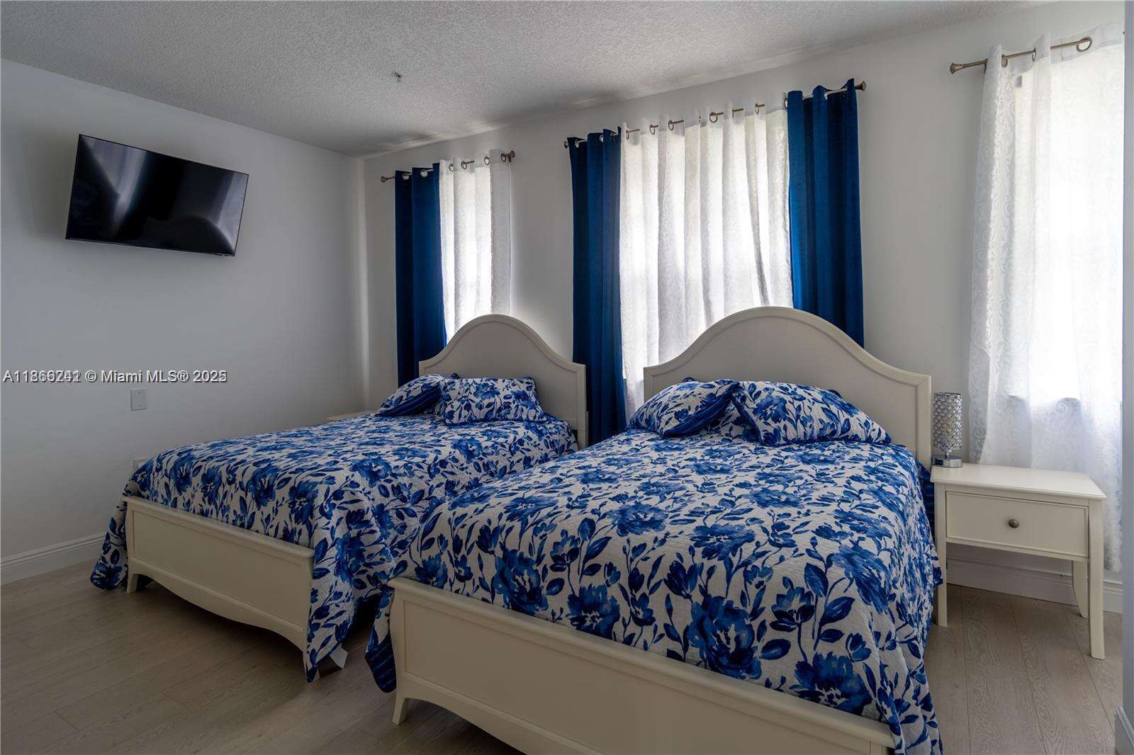 2080 Ocean Drive at 2069 Ocean Dr, Hallandale Beach, FL 33009 - For Rent photo 5