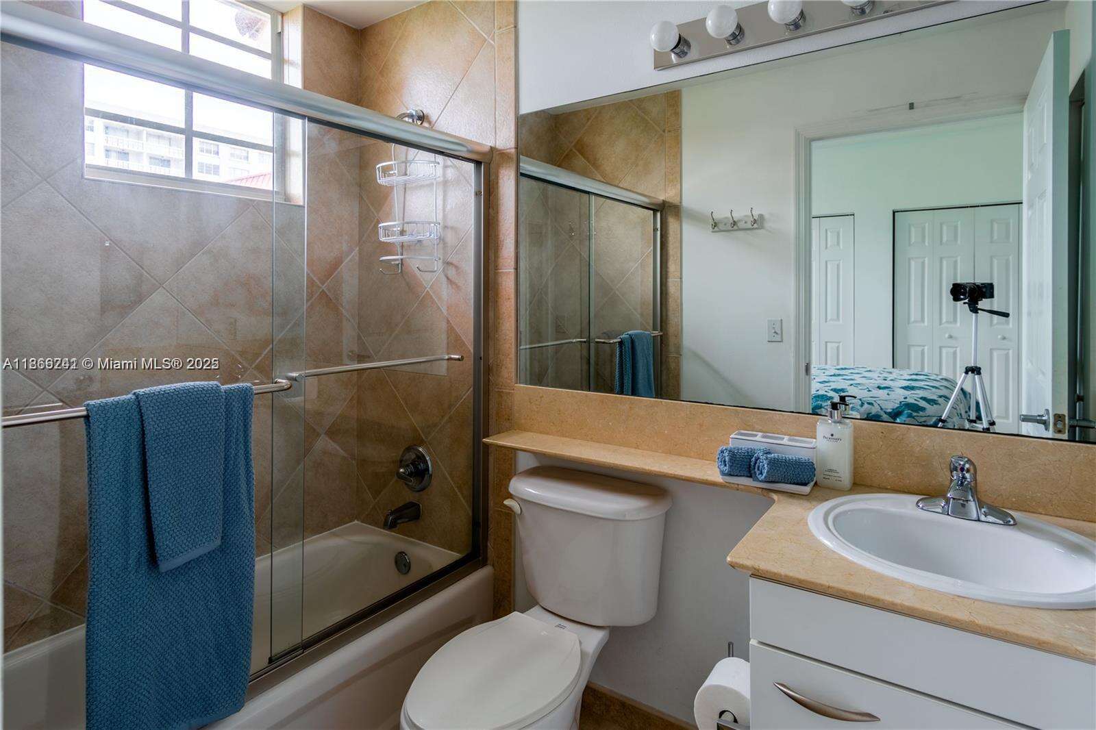 2080 Ocean Drive at 2069 Ocean Dr, Hallandale Beach, FL 33009 - For Rent photo 8