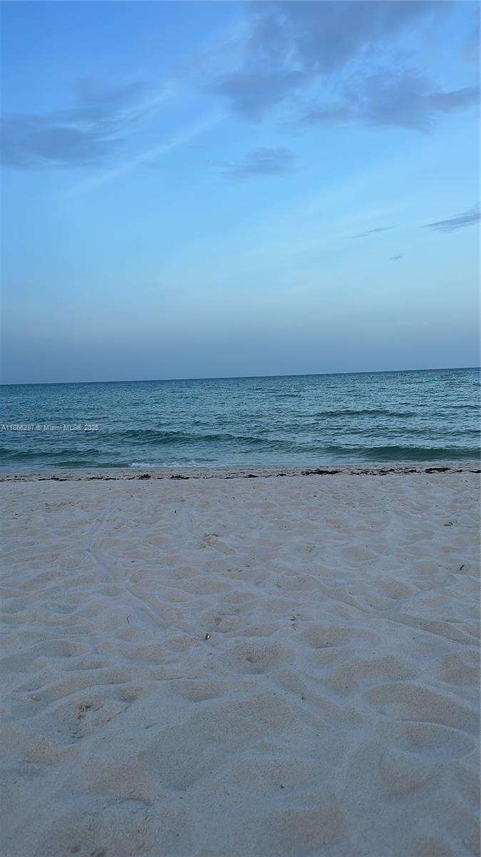 Seacoast 5151 at 5161 Collins Ave, Miami Beach, FL 33140 - For Rent photo 27