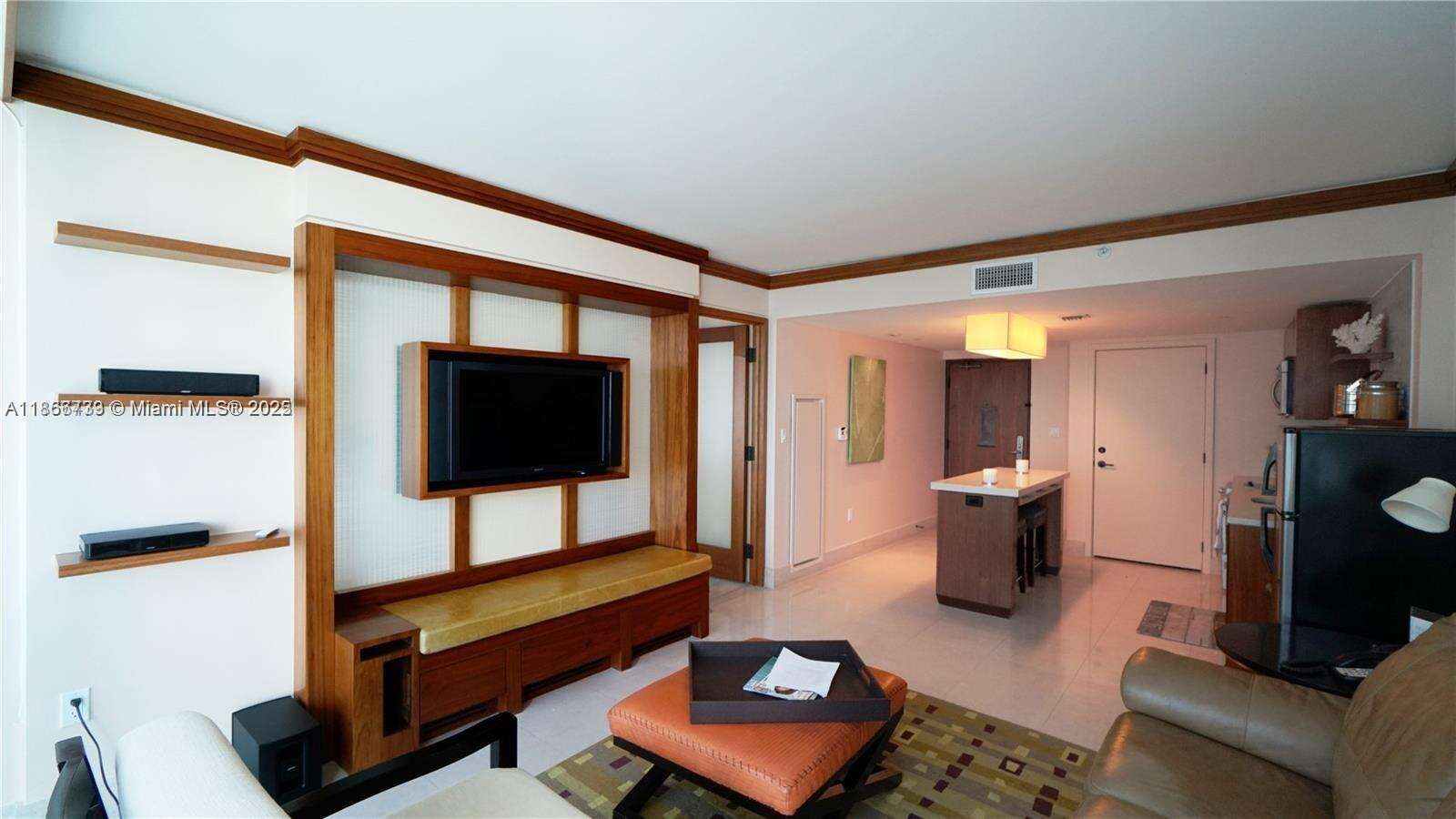 Central Carillon at 6801 Collins Ave, Miami Beach, FL 33141 - For Rent photo 9