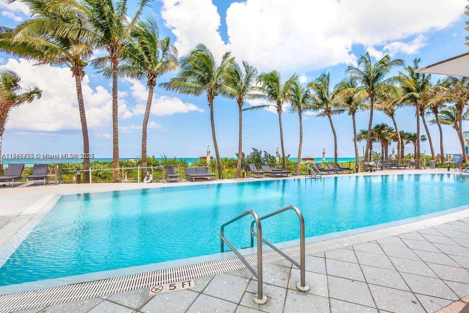 Central Carillon at 6801 Collins Ave, Miami Beach, FL 33141 - For Rent photo 19