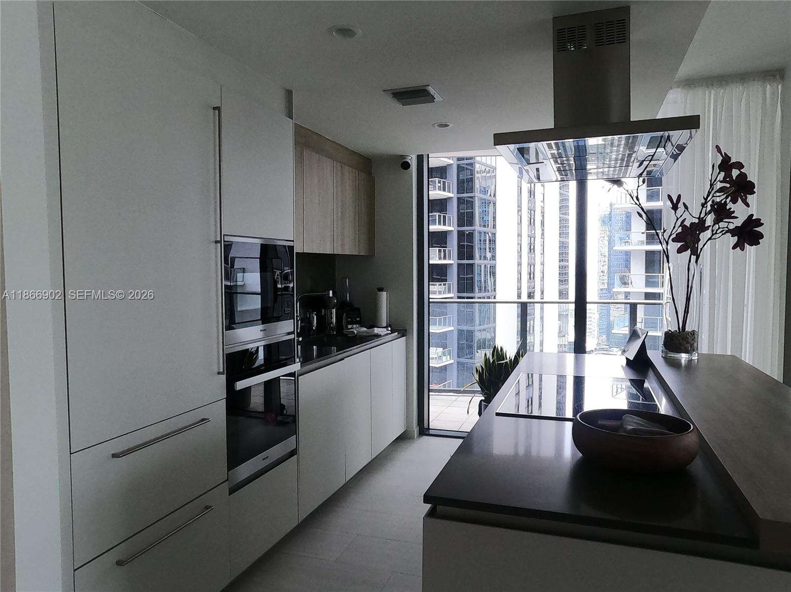 Brickell Flatiron at 1000 Brickell Plz, Miami, FL 33131 - For Rent photo 17