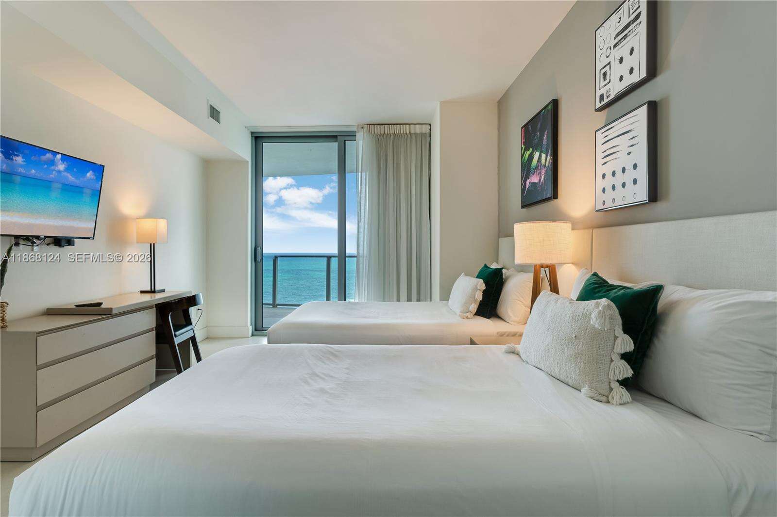 Hyde Resort at 4111 Ocean Dr, Hollywood, FL 33019 - For Rent photo 17