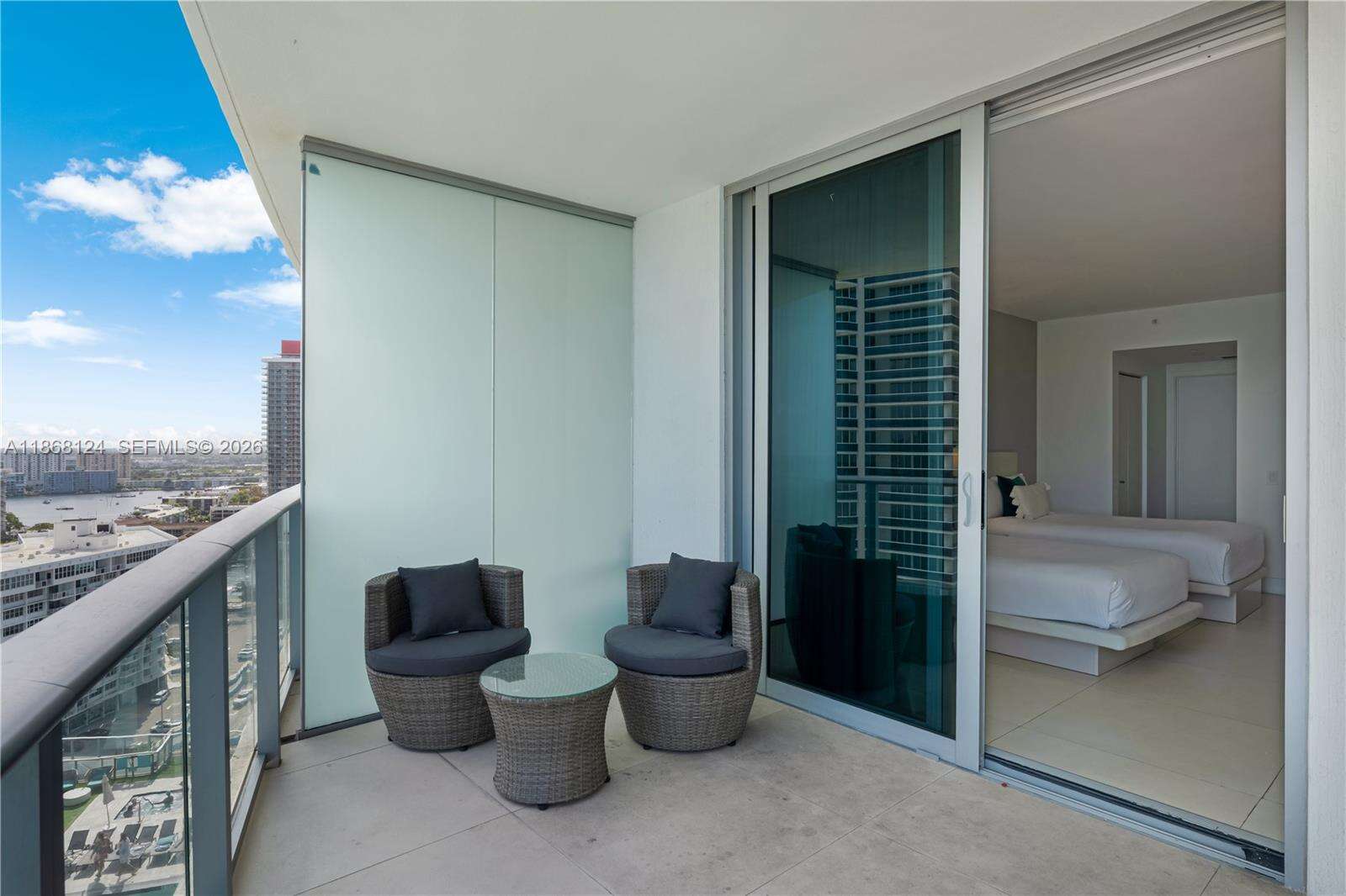 Hyde Resort at 4111 Ocean Dr, Hollywood, FL 33019 - For Rent photo 23