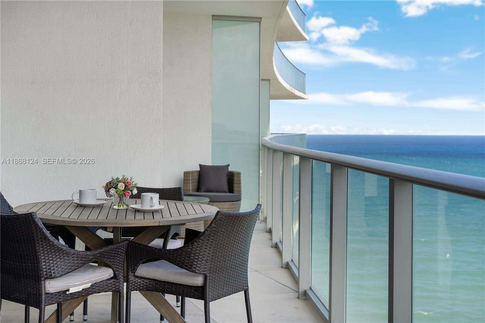 Hyde Resort at 4111 Ocean Dr, Hollywood, FL 33019 - For Rent photo 29