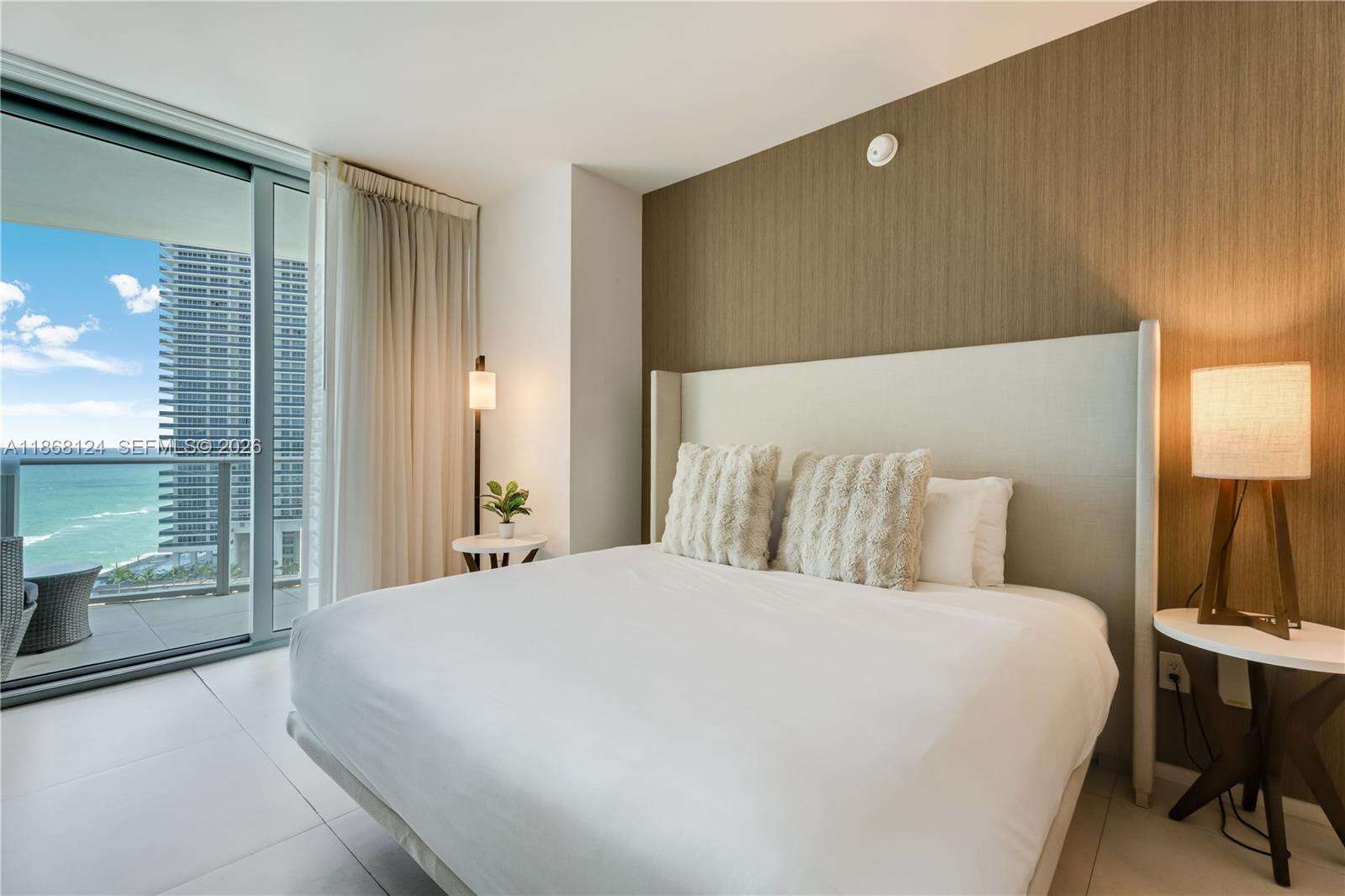 Hyde Resort at 4111 Ocean Dr, Hollywood, FL 33019 - For Rent photo 4