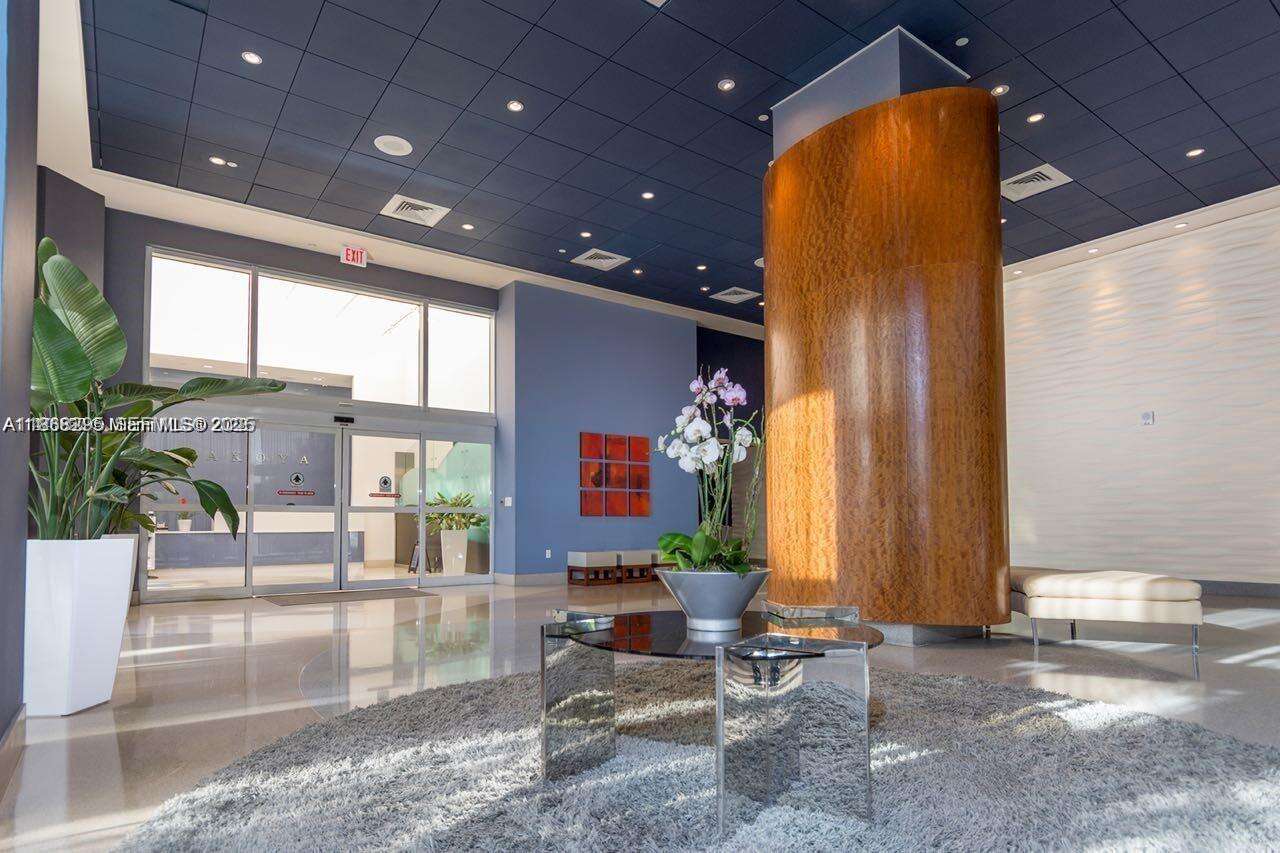 Akoya at 6365 Collins Aveavail 04 05 2026, Miami Beach, FL 33141 - For Rent photo 19