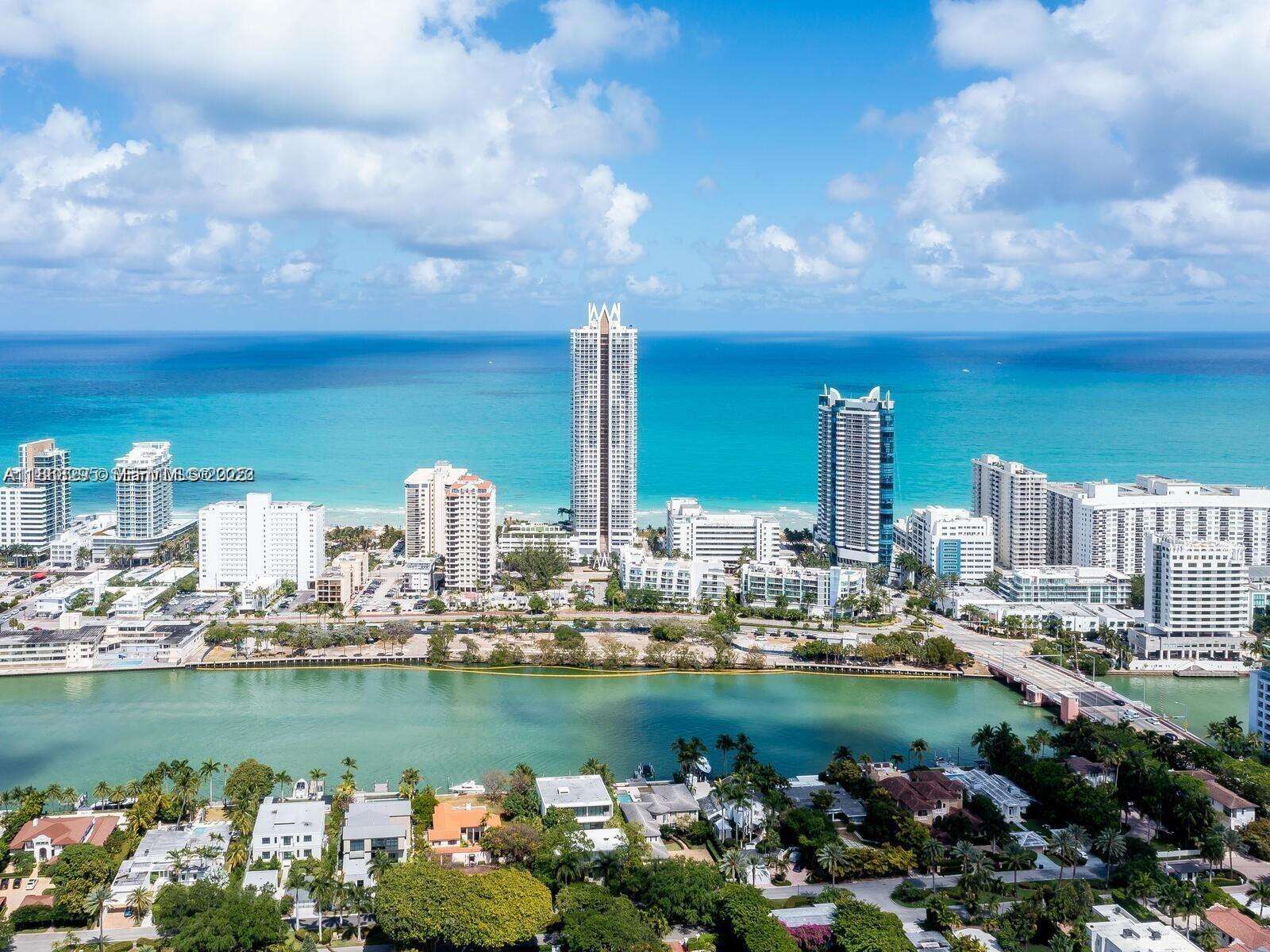 Akoya at 6365 Collins Aveavail 04 05 2026, Miami Beach, FL 33141 - For Rent photo 20
