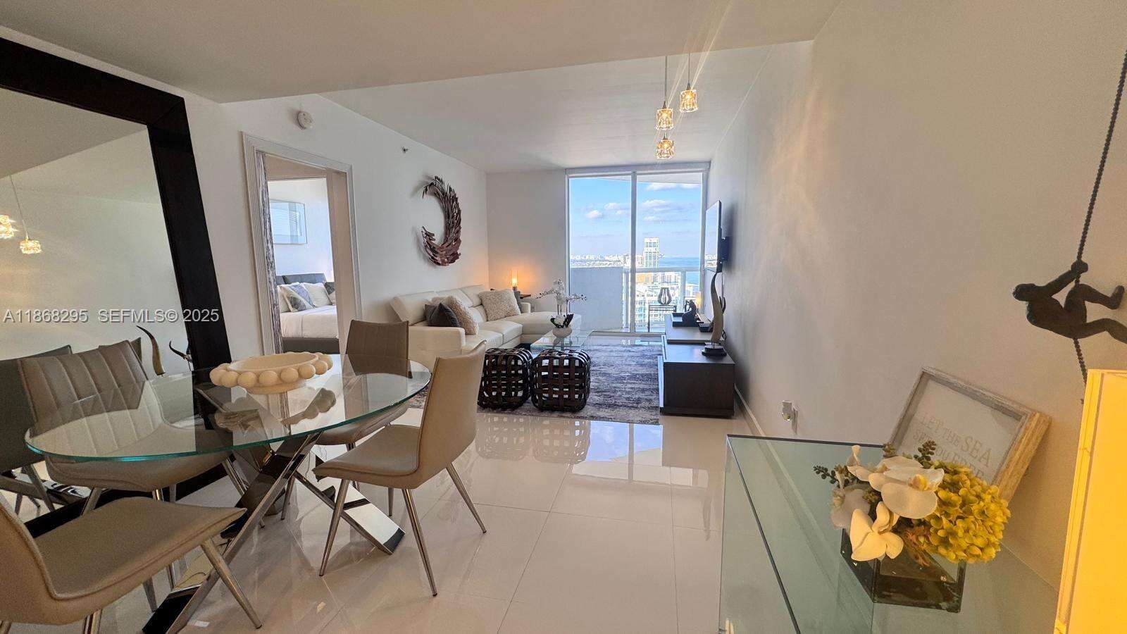 Akoya at 6365 Collins Aveavail 04 05 2026, Miami Beach, FL 33141 - For Rent photo 6
