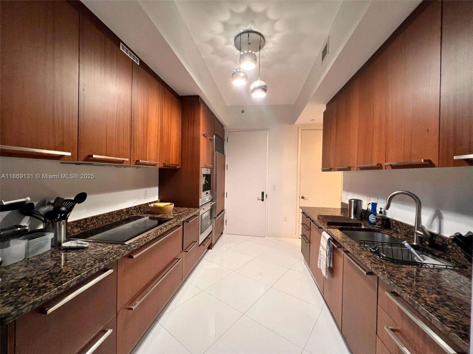 Trump Tower 3 at 15811 Collins Ave, Sunny Isles Beach, FL 33160 - For Rent photo 11
