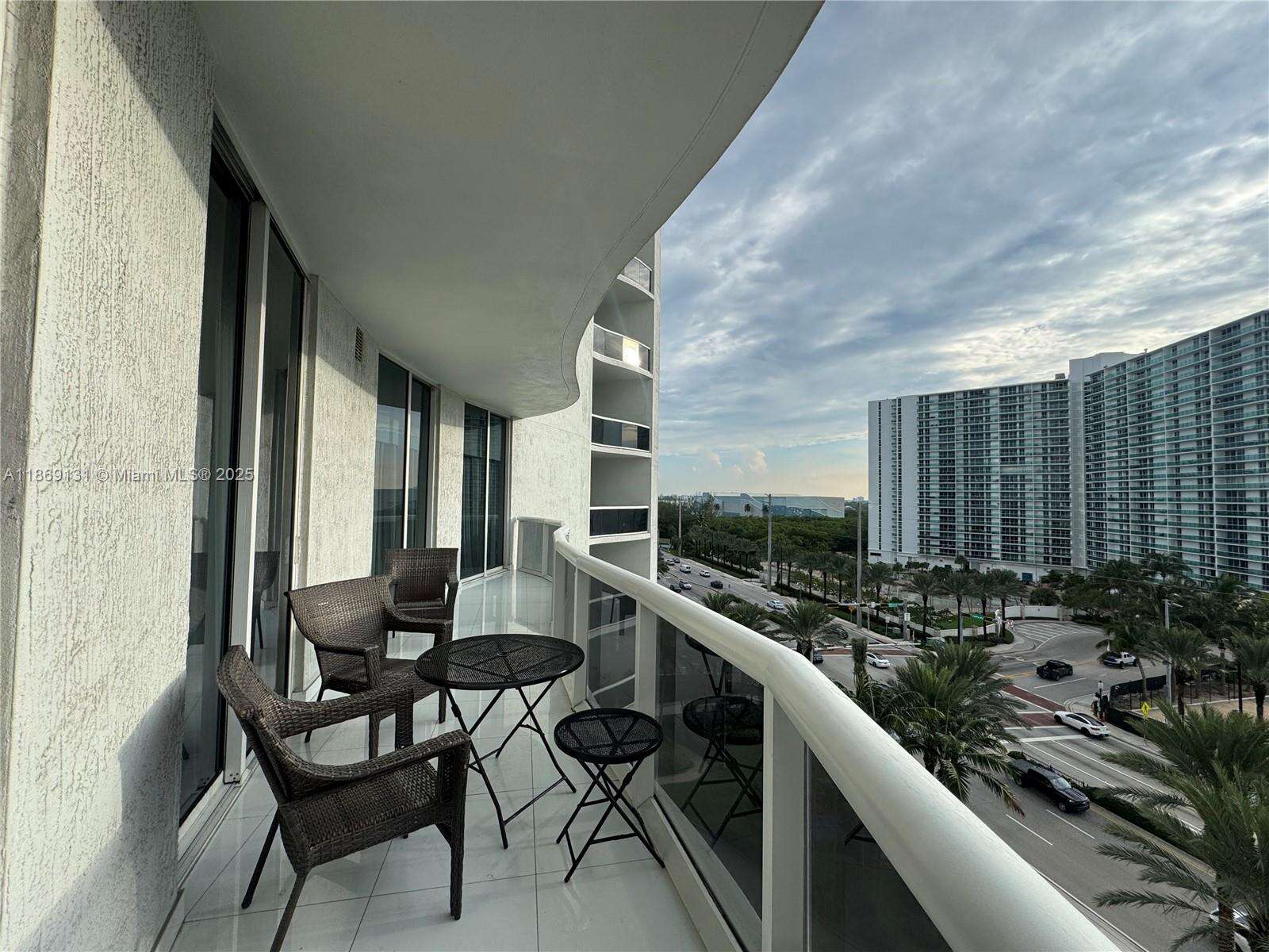 Trump Tower 3 at 15811 Collins Ave, Sunny Isles Beach, FL 33160 - For Rent photo 25