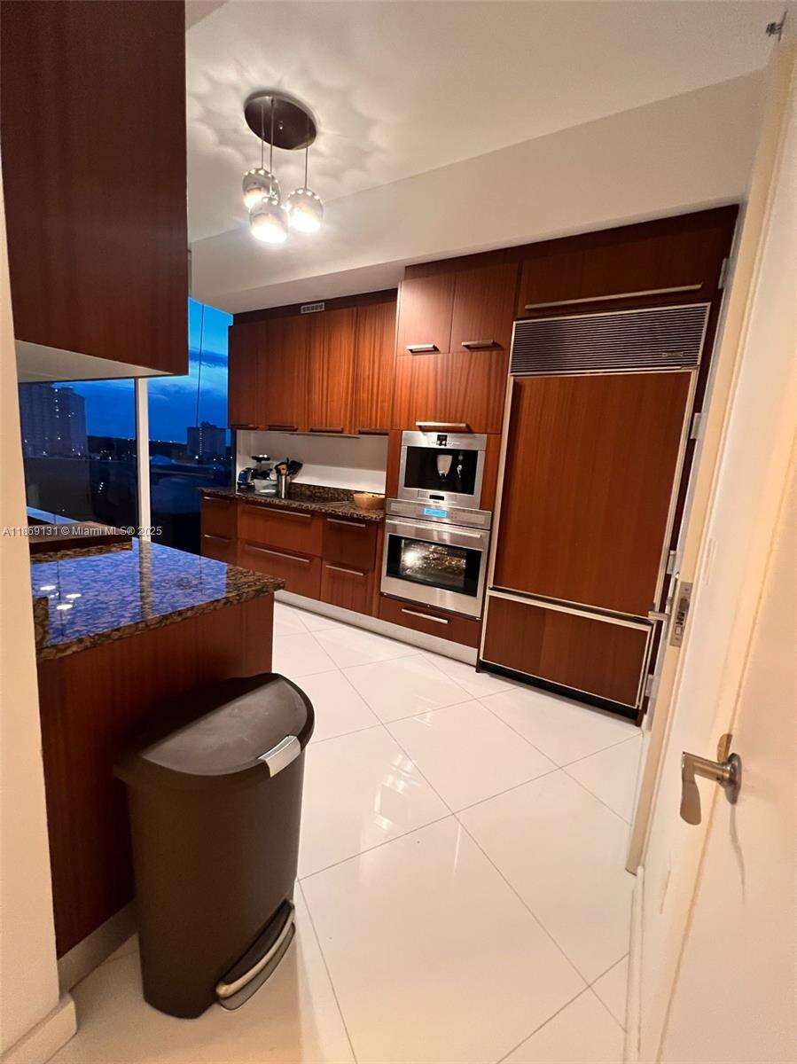 Trump Tower 3 at 15811 Collins Ave, Sunny Isles Beach, FL 33160 - For Rent photo 10