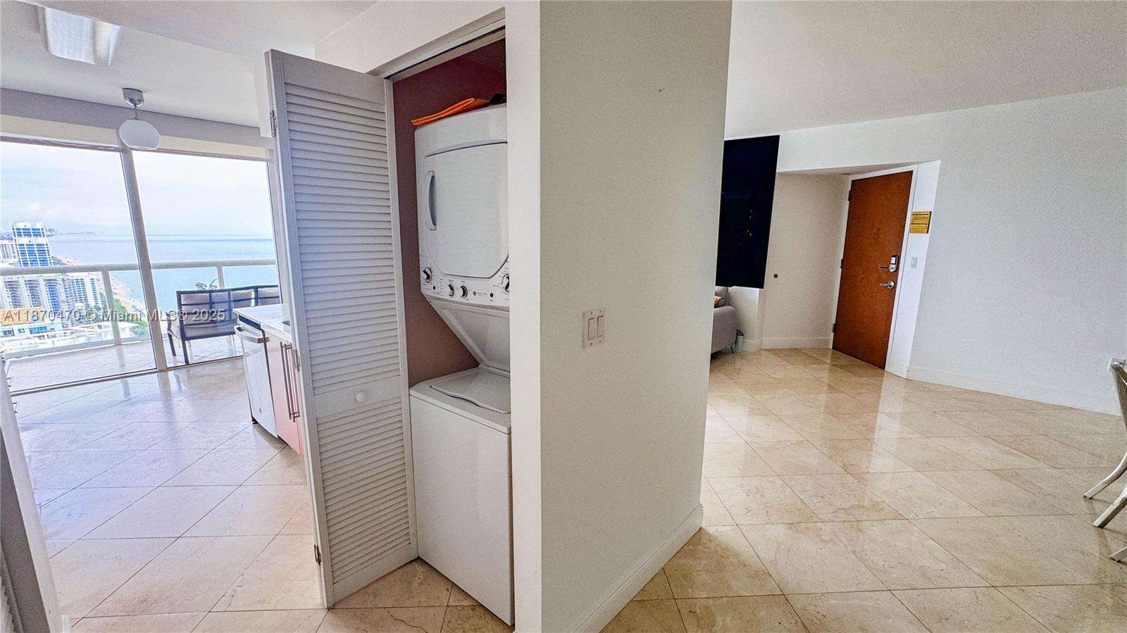 Akoya at 6365 Collins Ave, Miami Beach, FL 33141 - For Rent photo 18