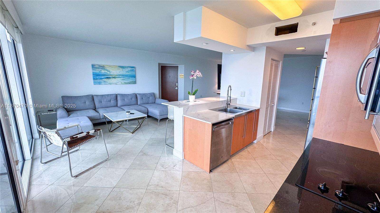Akoya at 6365 Collins Ave, Miami Beach, FL 33141 - For Rent photo 19