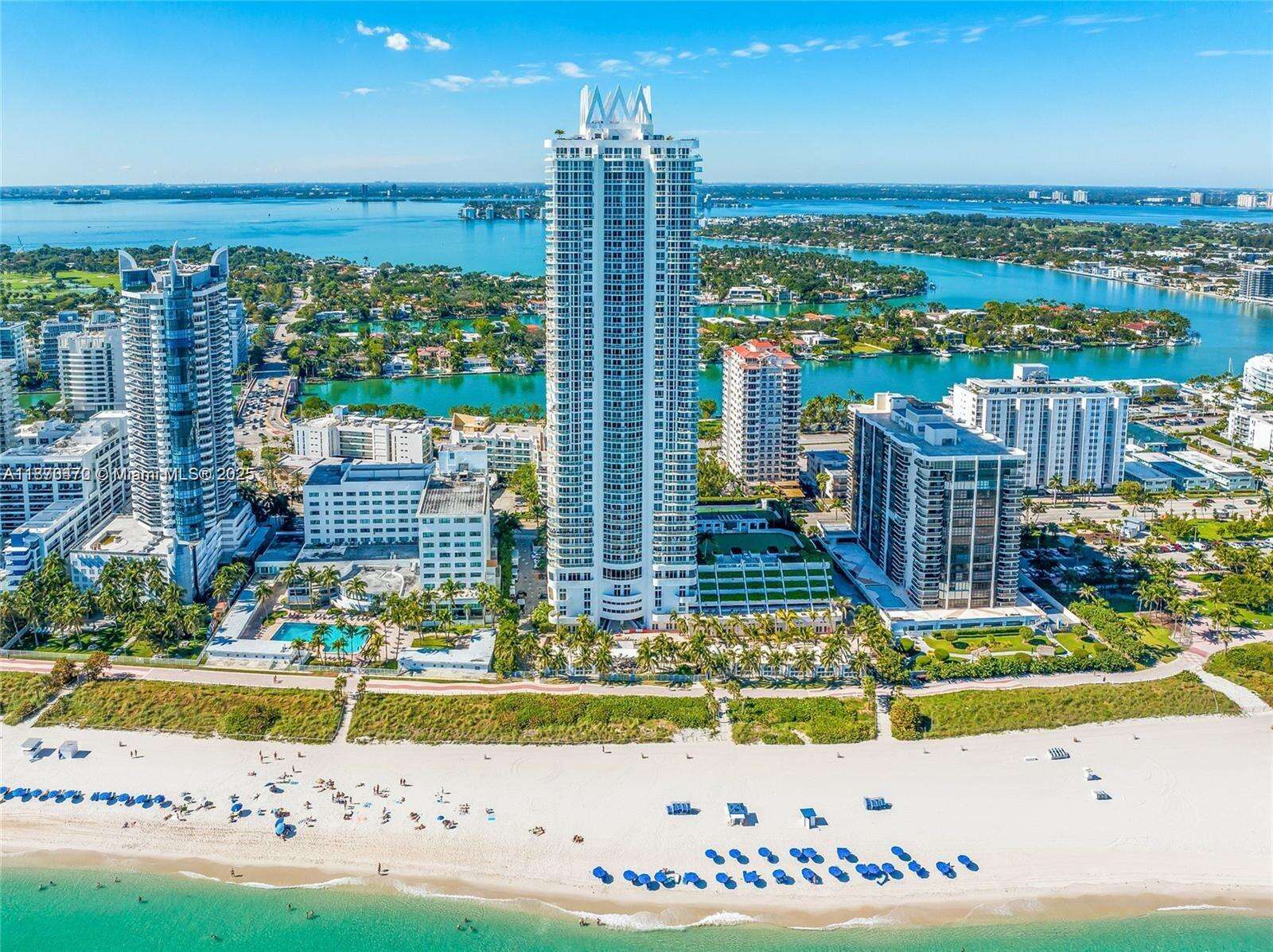 Akoya at 6365 Collins Ave, Miami Beach, FL 33141 - For Rent photo 24
