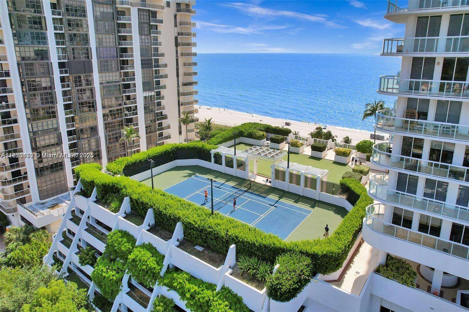 Akoya at 6365 Collins Ave, Miami Beach, FL 33141 - For Rent photo 31