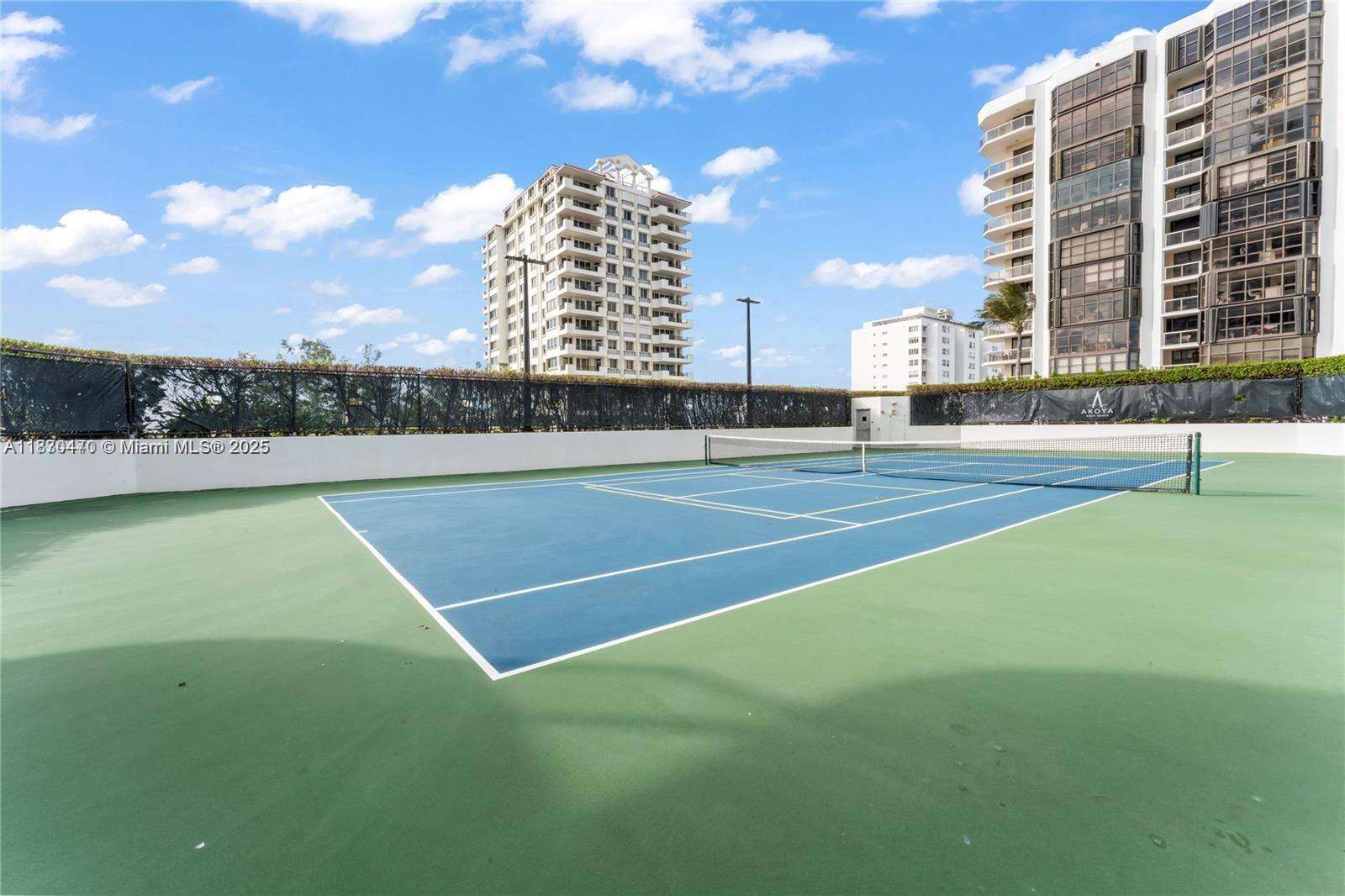 Akoya at 6365 Collins Ave, Miami Beach, FL 33141 - For Rent photo 32