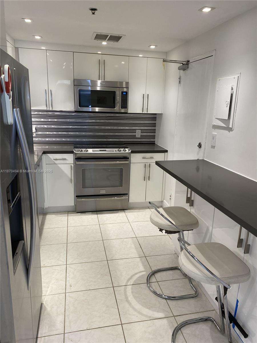 The Plaza at 10185 Collins Ave, Bal Harbour, FL 33154 - For Rent photo 10