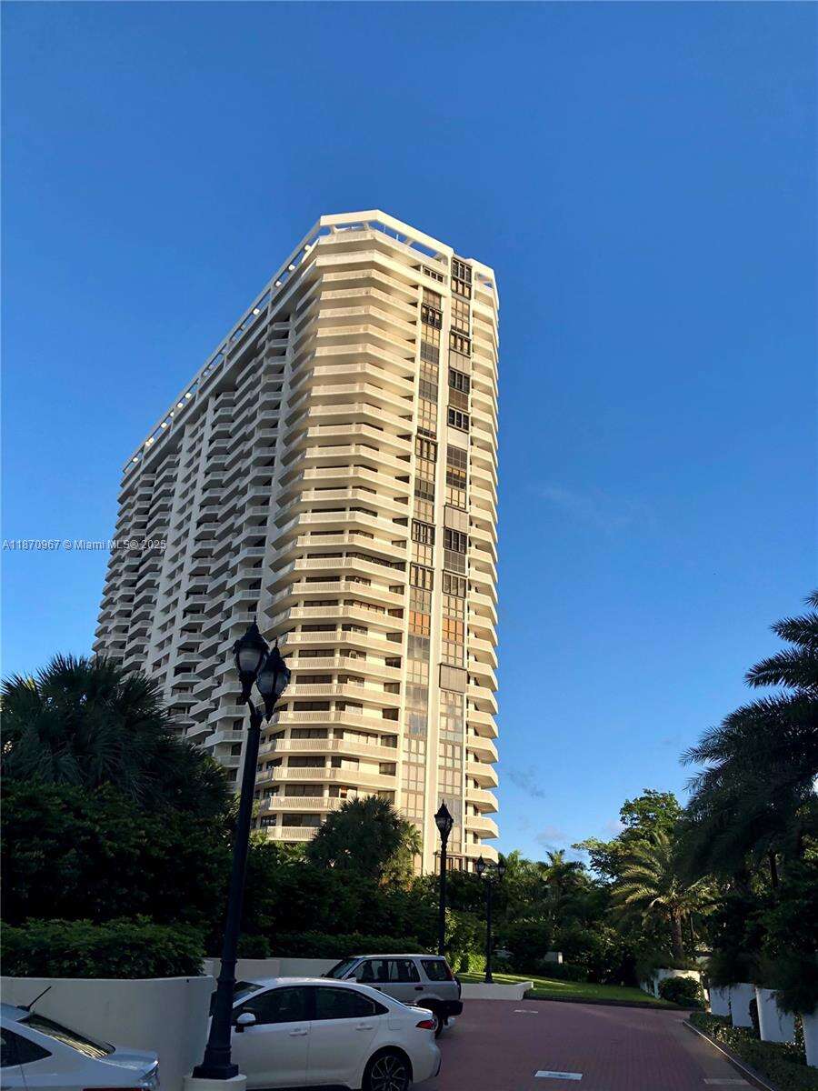 1000 Williams Island at 1000 Island Blvd, Aventura, FL 33160 - For Rent photo 4