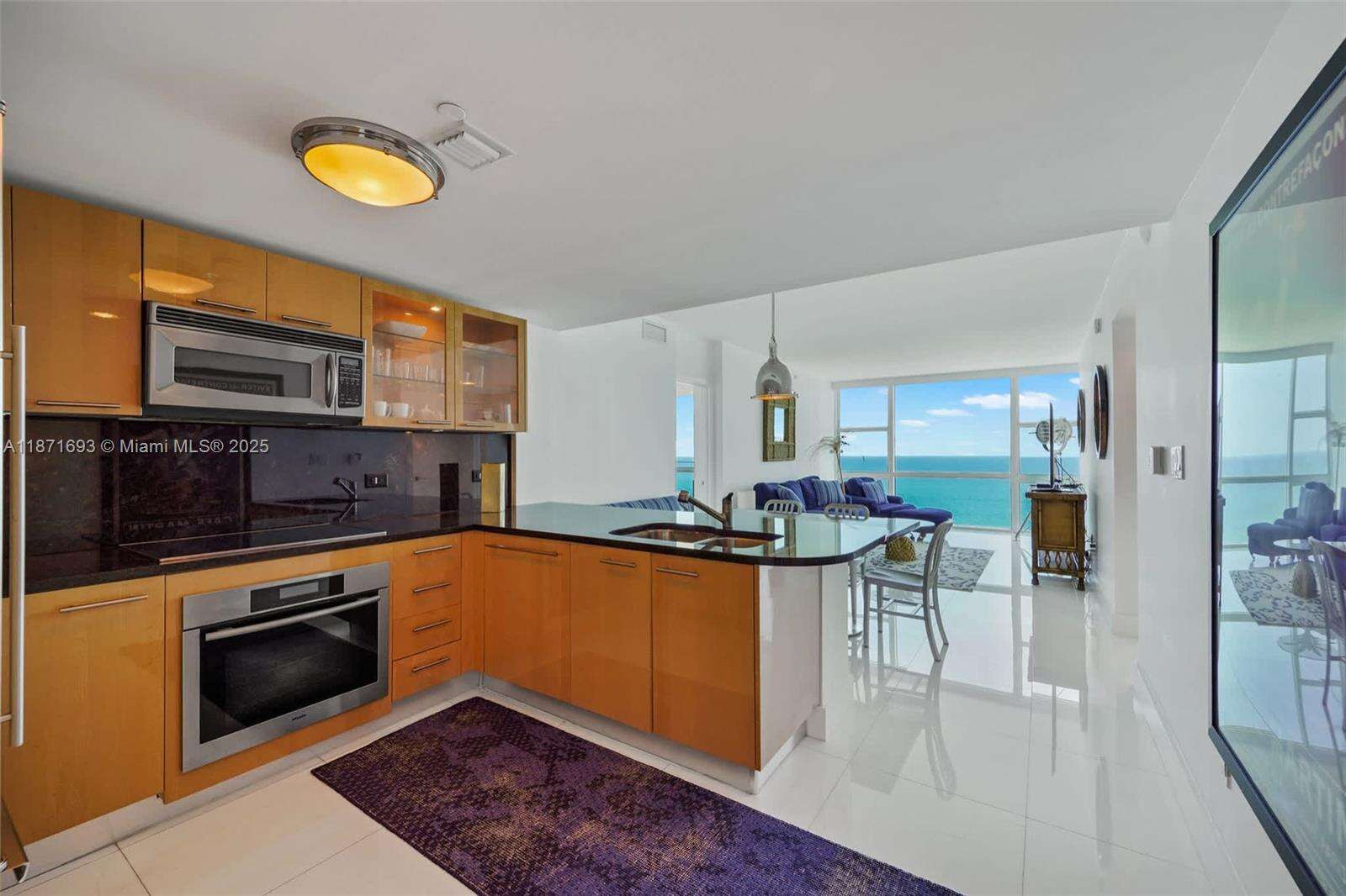 Central Carillon at 6801 Collins Ave, Miami Beach, FL 33141 - For Rent photo 12