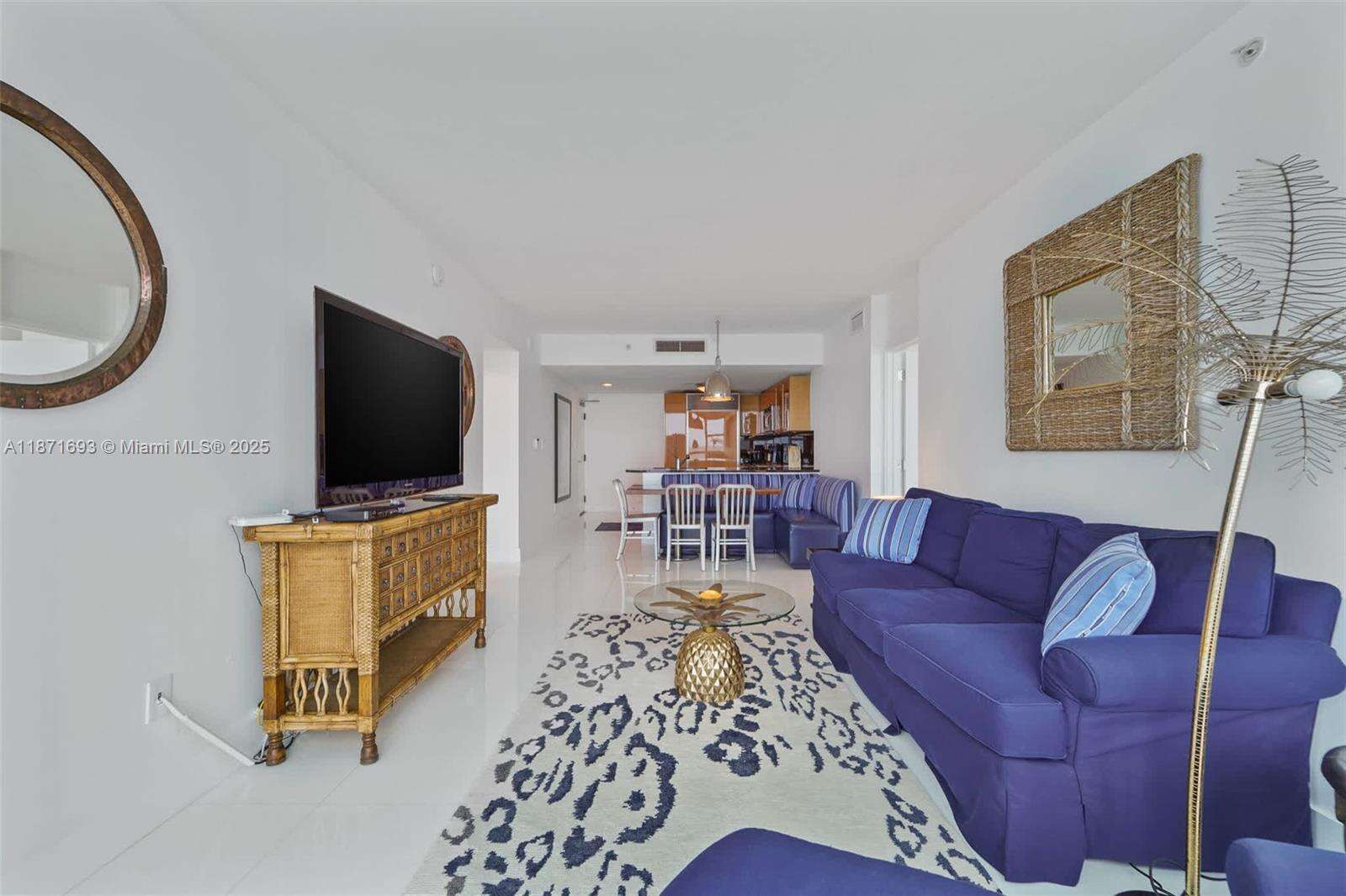 Central Carillon at 6801 Collins Ave, Miami Beach, FL 33141 - For Rent photo 16
