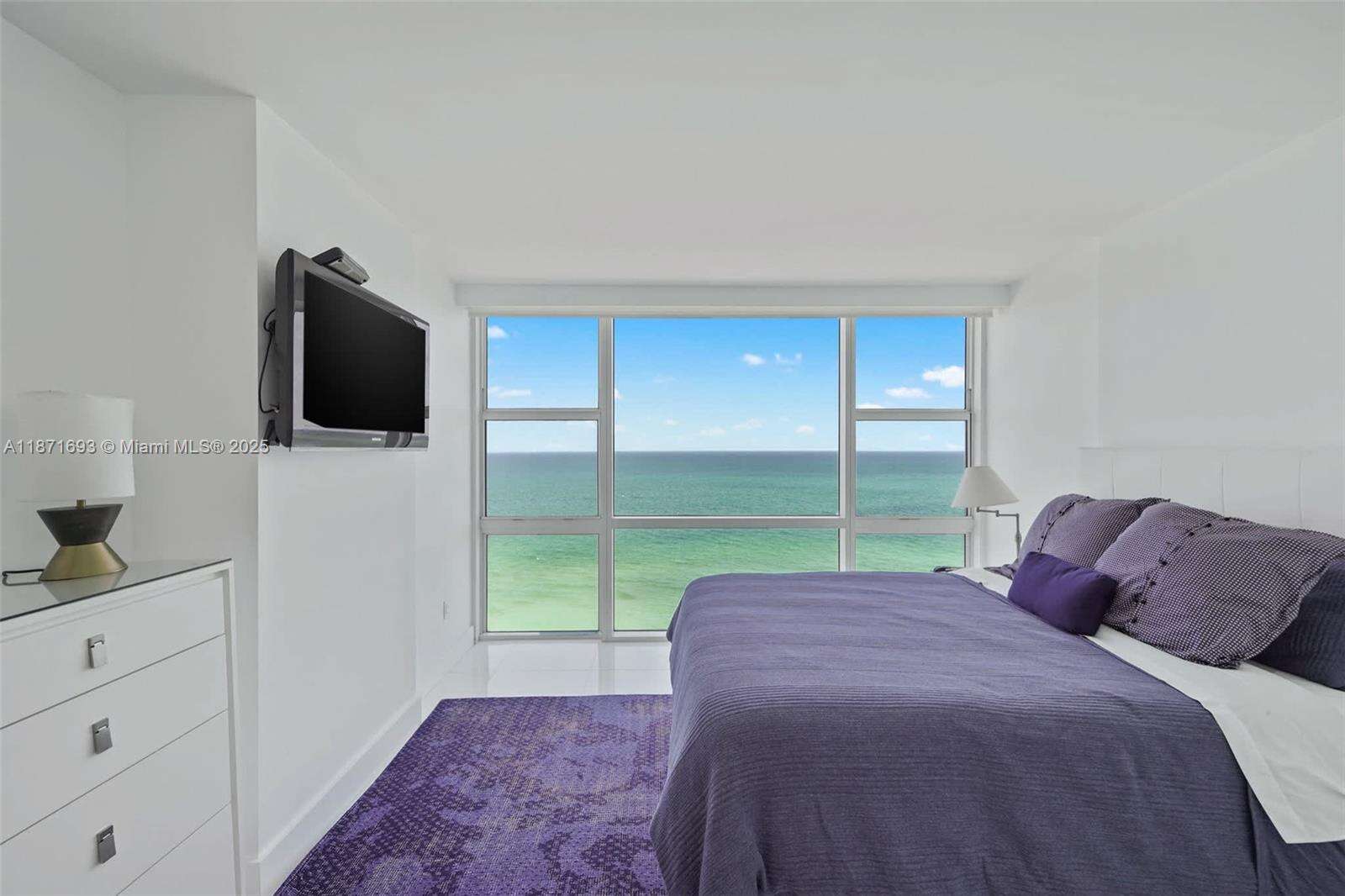 Central Carillon at 6801 Collins Ave, Miami Beach, FL 33141 - For Rent photo 7