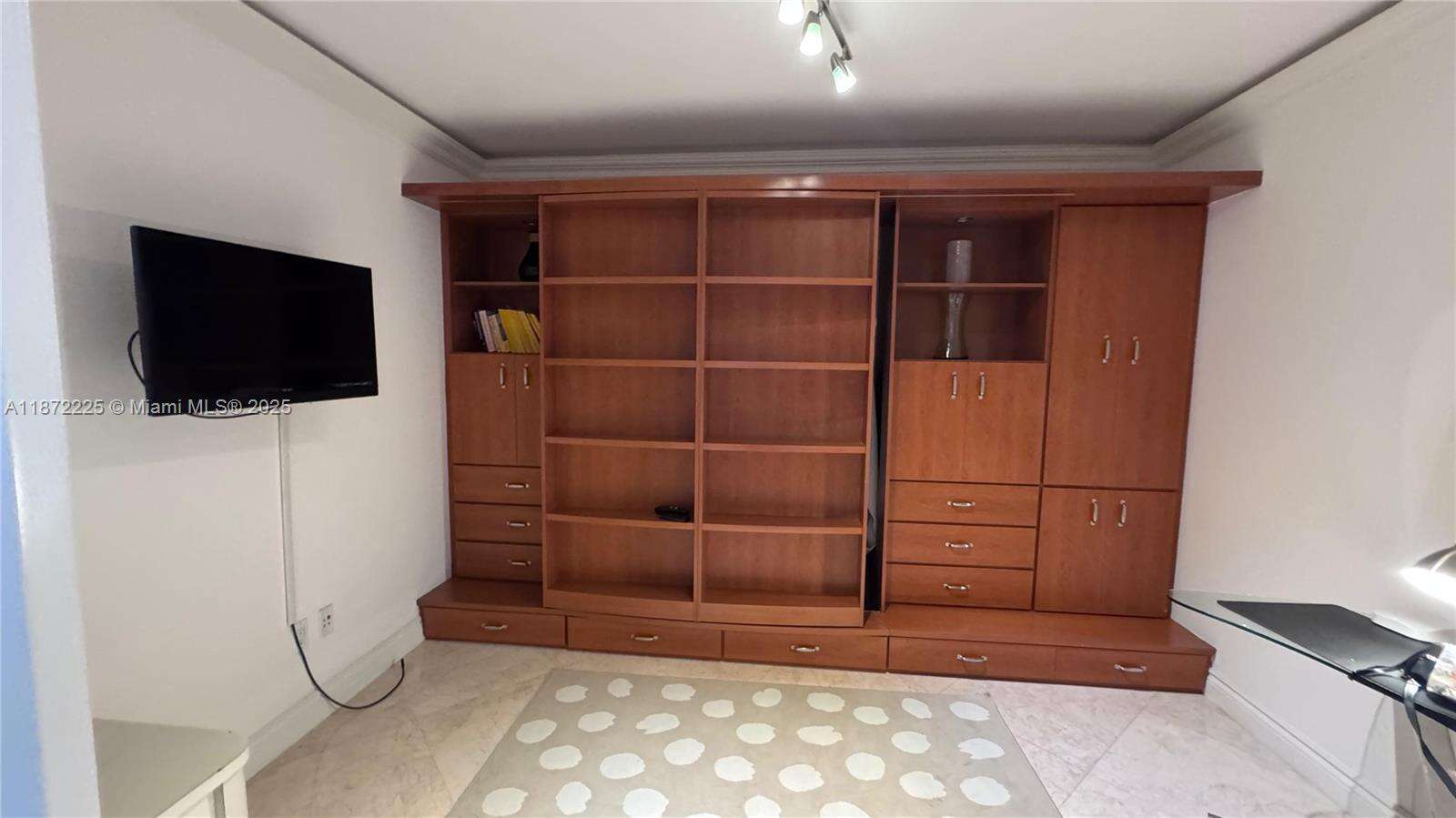 The Beach Club Two at 1830 Ocean Dr Avail April 12 2026, Hallandale Beach, FL 33009 - For Rent photo 23