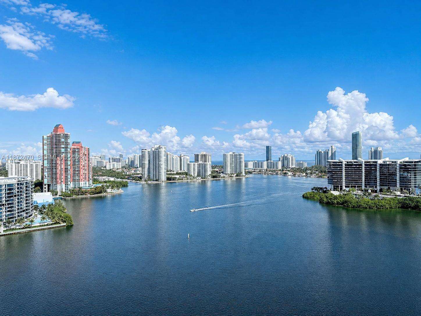 The Peninsula at 3201 NE 183 St, Aventura, FL 33160 - For Rent photo 2