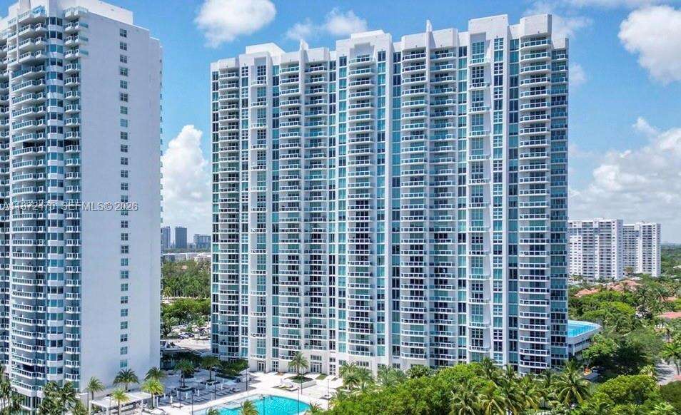 The Peninsula at 3201 NE 183 St, Aventura, FL 33160 - For Rent photo 42