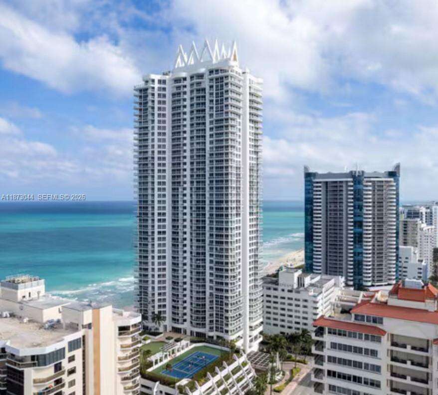 Akoya at 6365 Collins Ave, Miami Beach, FL 33141 - For Rent photo 7