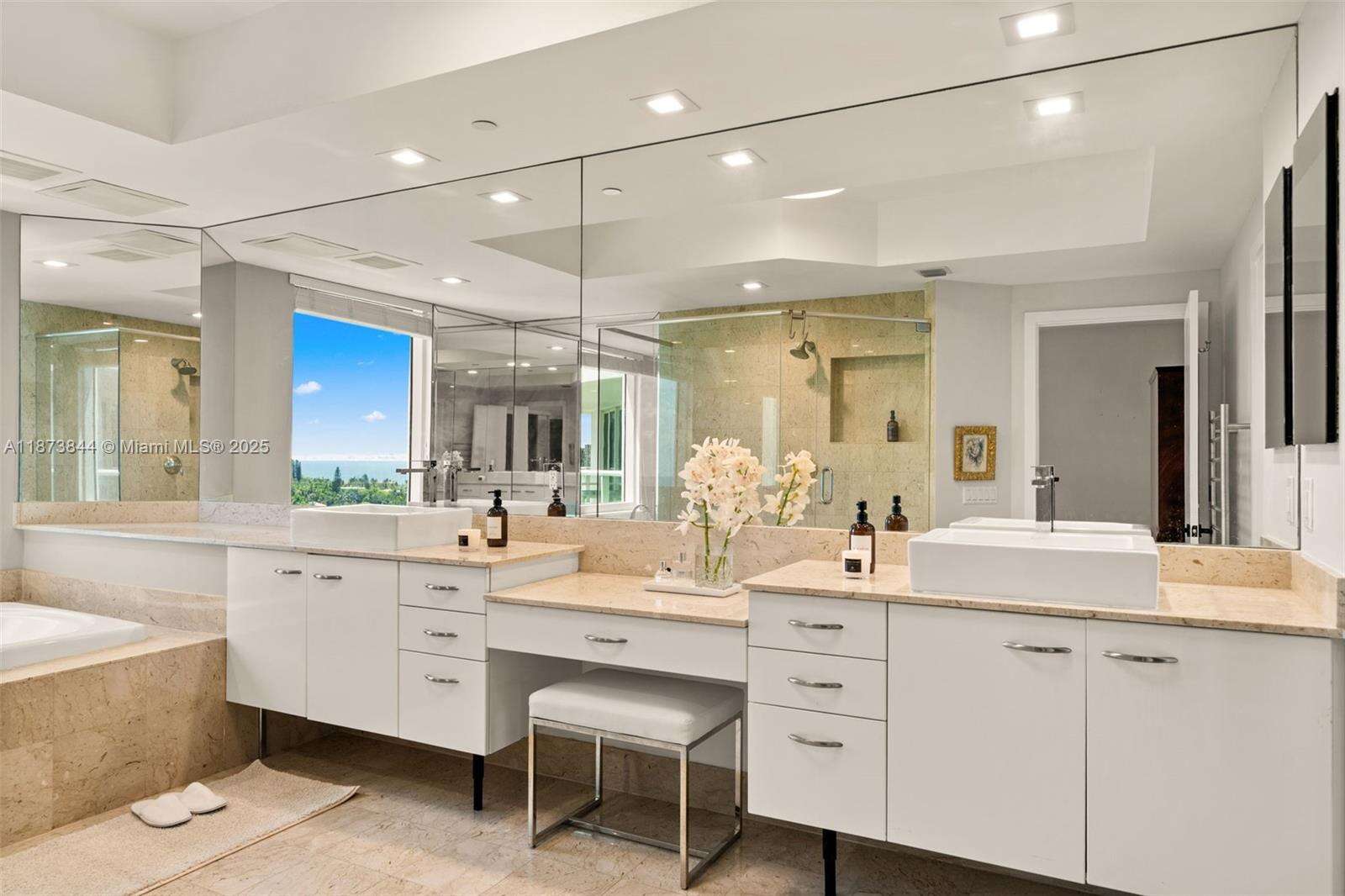 Atlantic One At The Point at 21200 Point Pl, Aventura, FL 33180 - For Rent photo 19