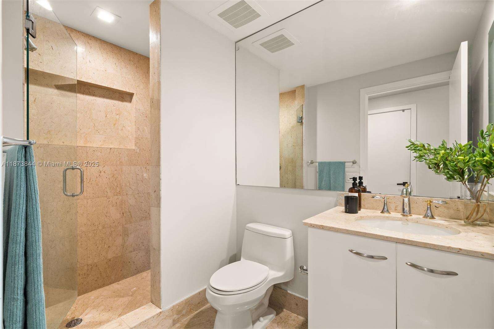 Atlantic One At The Point at 21200 Point Pl, Aventura, FL 33180 - For Rent photo 29