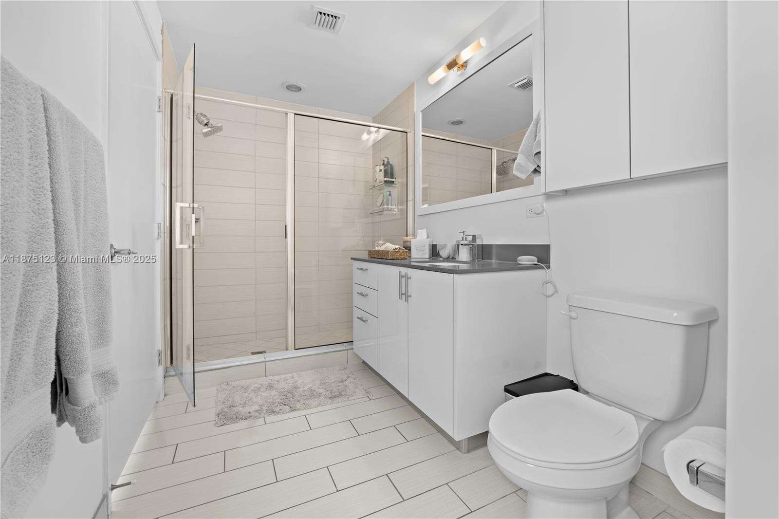 Nine At Mary Brickell Village at 999 1 Ave, Miami, FL 33130 - For Rent photo 15