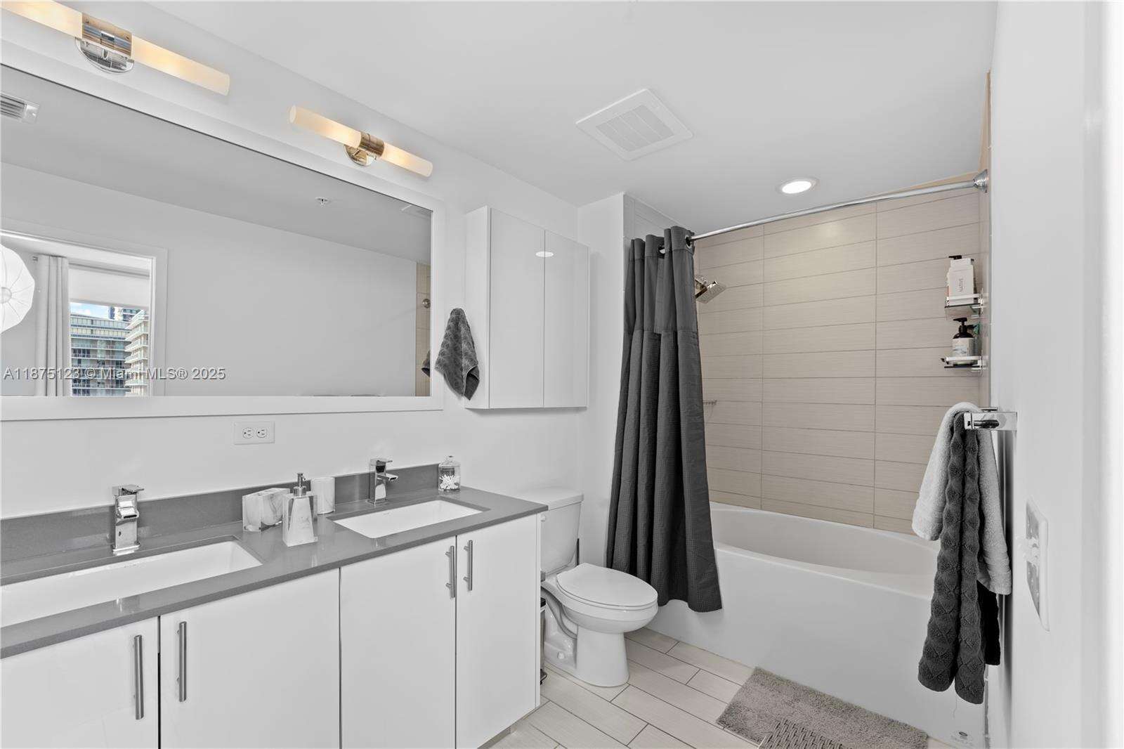 Nine At Mary Brickell Village at 999 1 Ave, Miami, FL 33130 - For Rent photo 6