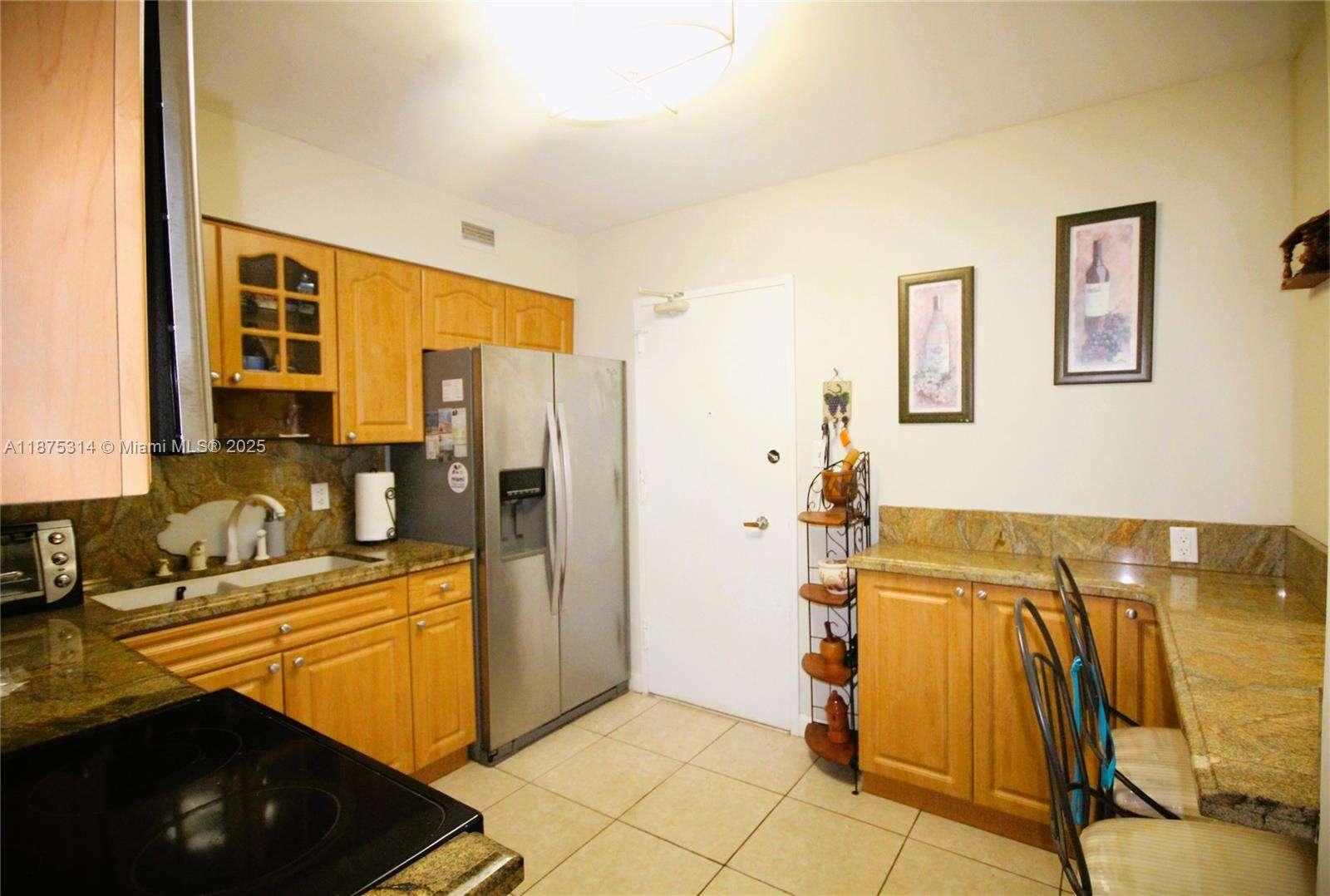 Seacoast 5151 at 5161 Collins Ave, Miami Beach, FL 33140 - For Rent photo 26