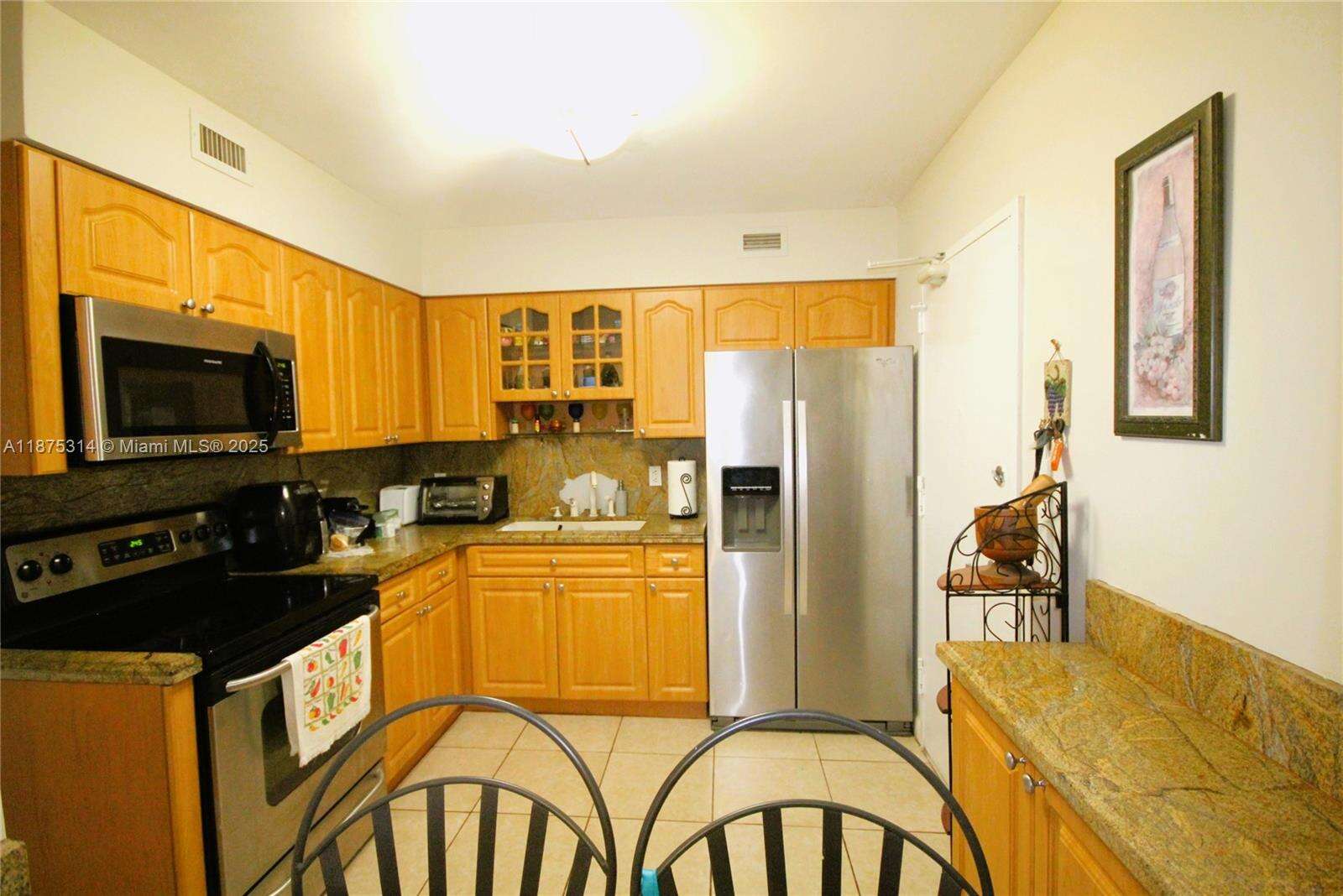 Seacoast 5151 at 5161 Collins Ave, Miami Beach, FL 33140 - For Rent photo 7