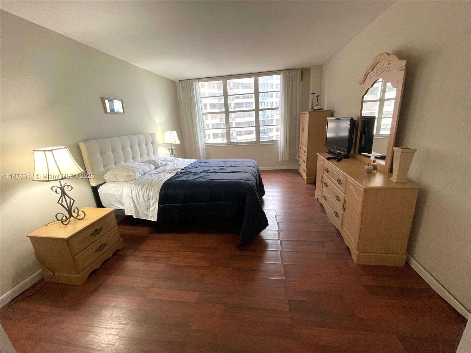 Seacoast 5151 at 5161 Collins Ave, Miami Beach, FL 33140 - For Rent photo 9