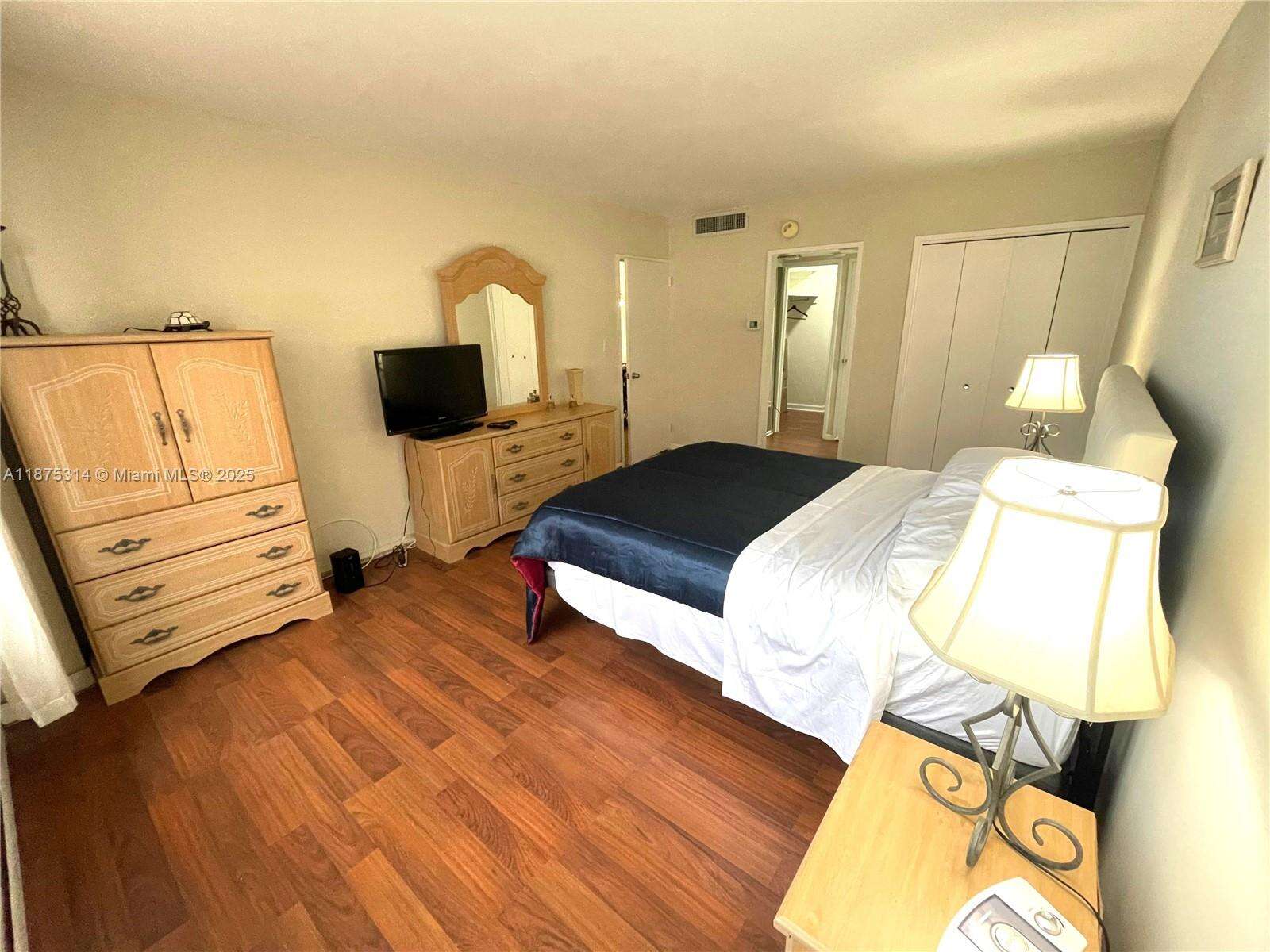 Seacoast 5151 at 5161 Collins Ave, Miami Beach, FL 33140 - For Rent photo 10