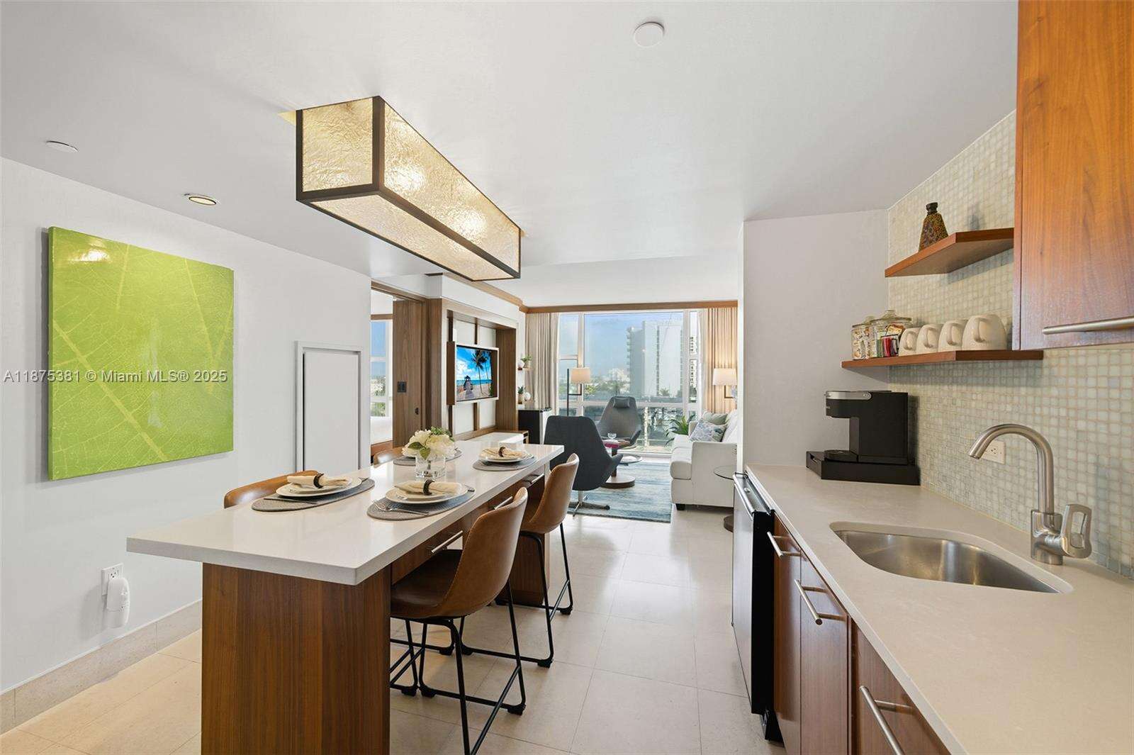 Central Carillon at Miami Beach, FL 33141 - For Rent photo 13