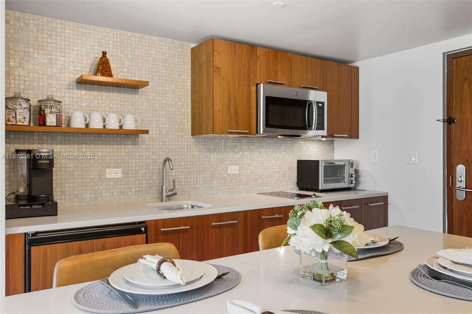Central Carillon at Miami Beach, FL 33141 - For Rent photo 14
