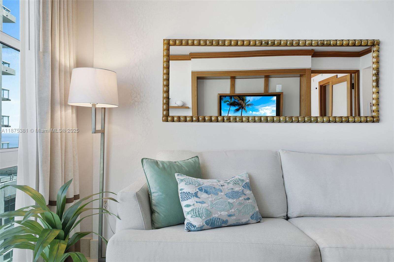 Central Carillon at Miami Beach, FL 33141 - For Rent photo 8