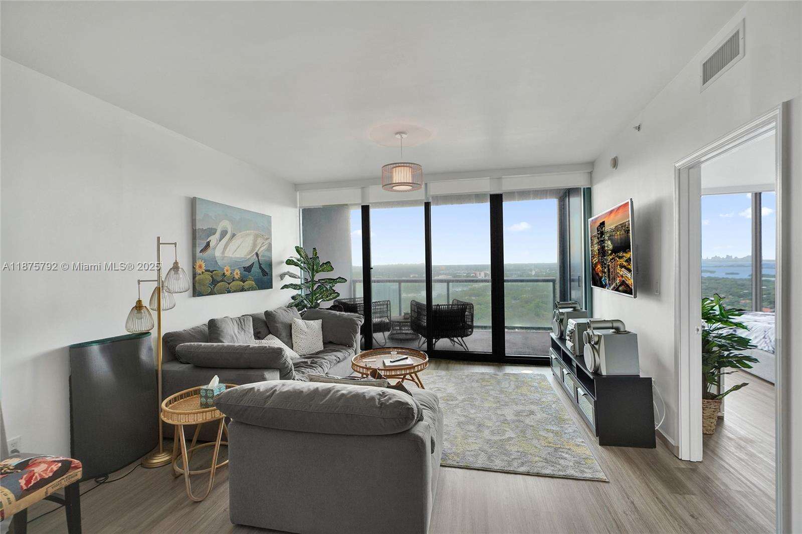 Blue at 601 36th St, Miami, FL 33137 - For Rent photo 24